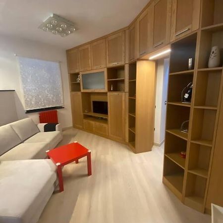 Апартаменти A Casa Mia Акквапенденте Екстер'єр фото
