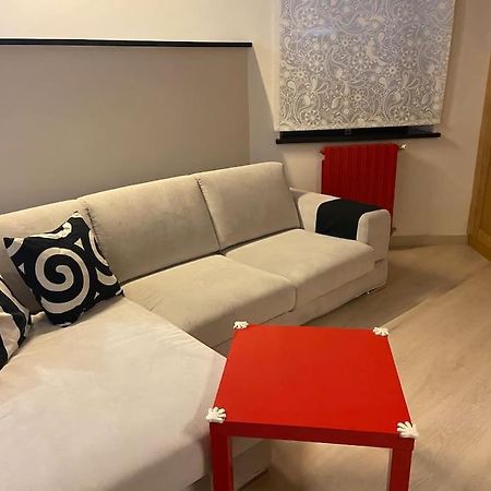 Апартаменти A Casa Mia Акквапенденте Екстер'єр фото